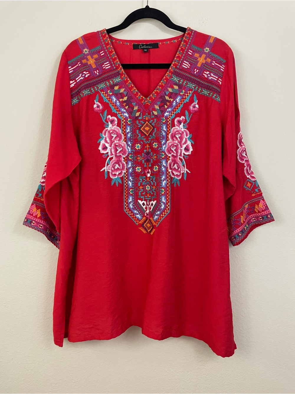 Calessa Plus 1X Red Embroidered V-Neckline 3/4 Sleeve Tunic Top Bohemian